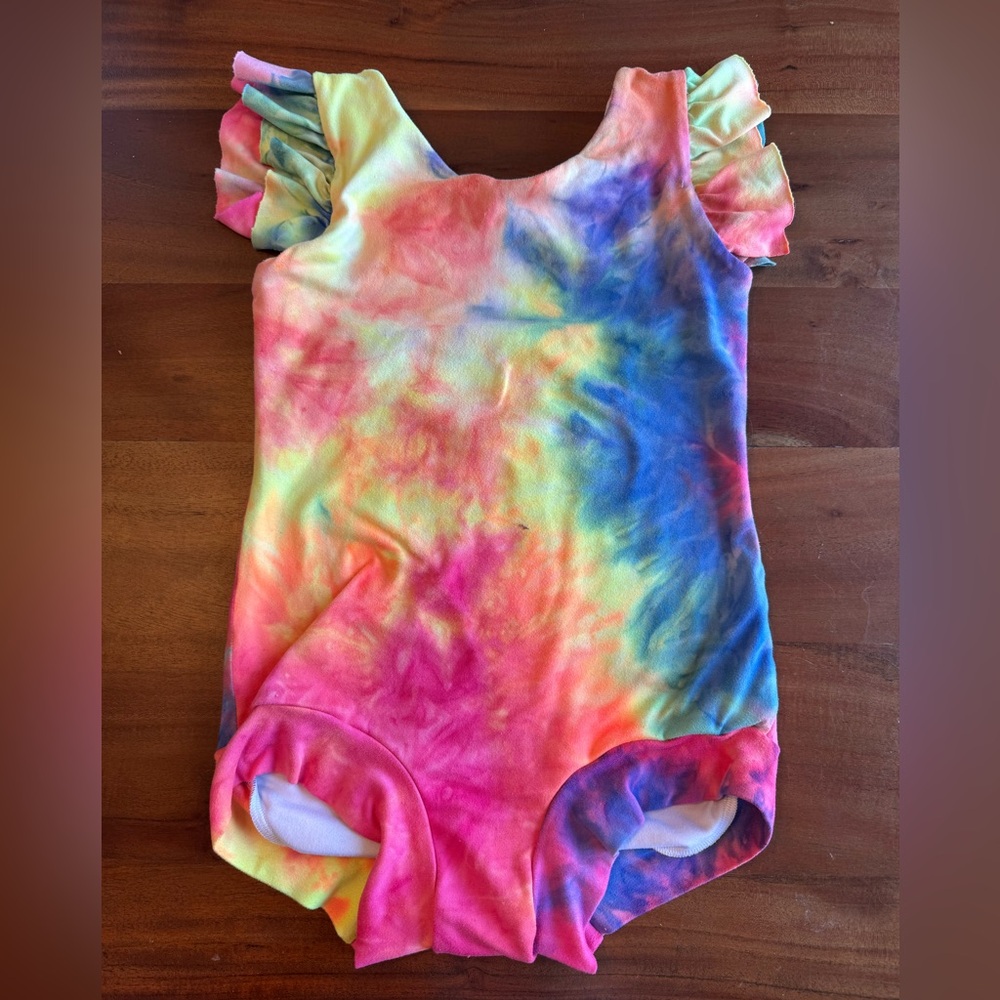 Busy Bod Leo tie-dye Leo size 5